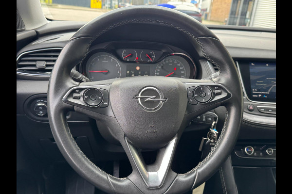 Opel Grandland X 1.2 Turbo Design Line - Navigatie I Airco I Sport stoelen I LED I PDC I Achteruitrij camera I Dealer onderhouden
