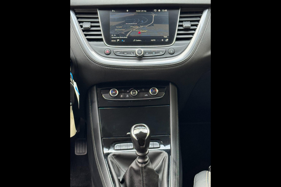 Opel Grandland X 1.2 Turbo Design Line - Navigatie I Airco I Sport stoelen I LED I PDC I Achteruitrij camera I Dealer onderhouden