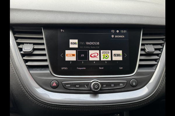 Opel Grandland X 1.2 Turbo Design Line - Navigatie I Airco I Sport stoelen I LED I PDC I Achteruitrij camera I Dealer onderhouden