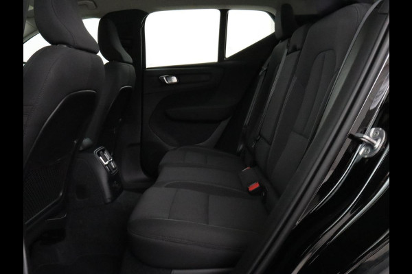 Volvo XC40 1.5 T5 Recharge Inscription | Trekhaak | Stoelverwarming | Adaptive cruise | Camera | Carplay | Navigatie | Full LED | Climate control | PHEV | Plug In