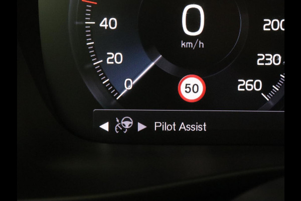 Volvo XC40 1.5 T5 Recharge Inscription | Trekhaak | Stoelverwarming | Adaptive cruise | Camera | Carplay | Navigatie | Full LED | Climate control | PHEV | Plug In