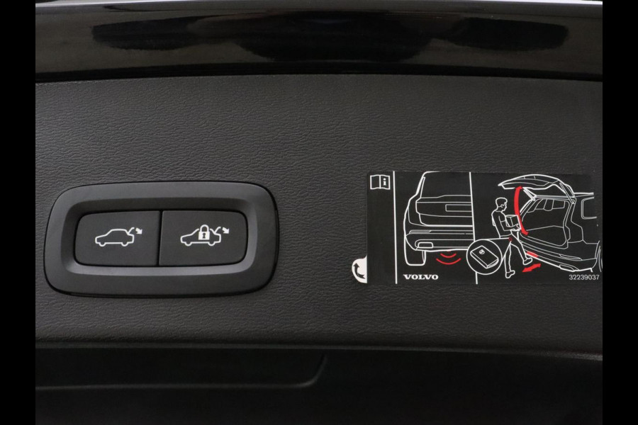 Volvo XC40 1.5 T5 Recharge Inscription | Trekhaak | Stoelverwarming | Adaptive cruise | Camera | Carplay | Navigatie | Full LED | Climate control | PHEV | Plug In