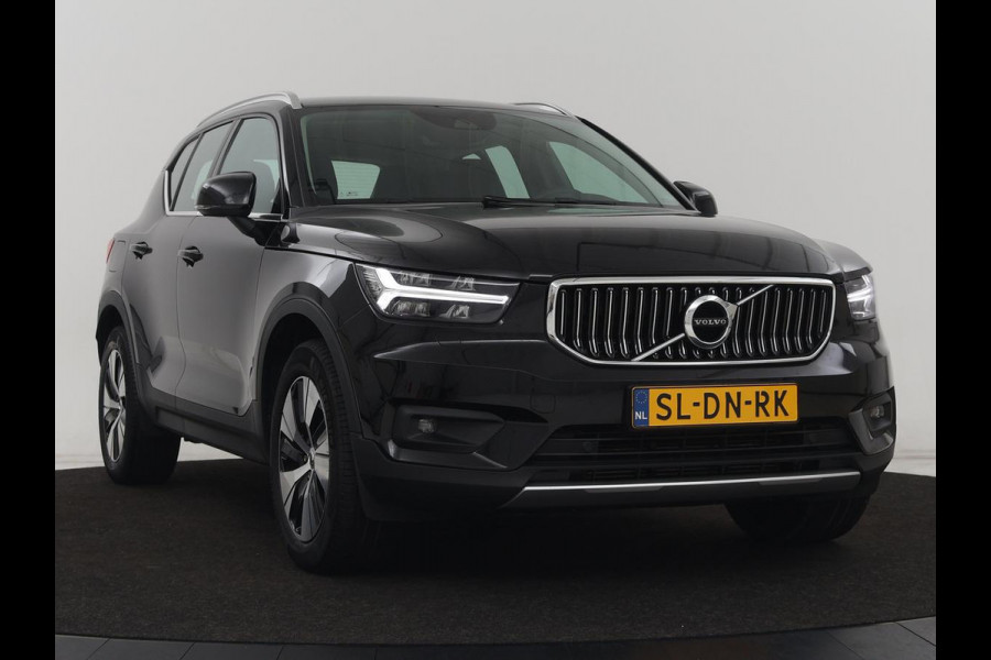 Volvo XC40 1.5 T5 Recharge Inscription | Trekhaak | Stoelverwarming | Adaptive cruise | Camera | Carplay | Navigatie | Full LED | Climate control | PHEV | Plug In