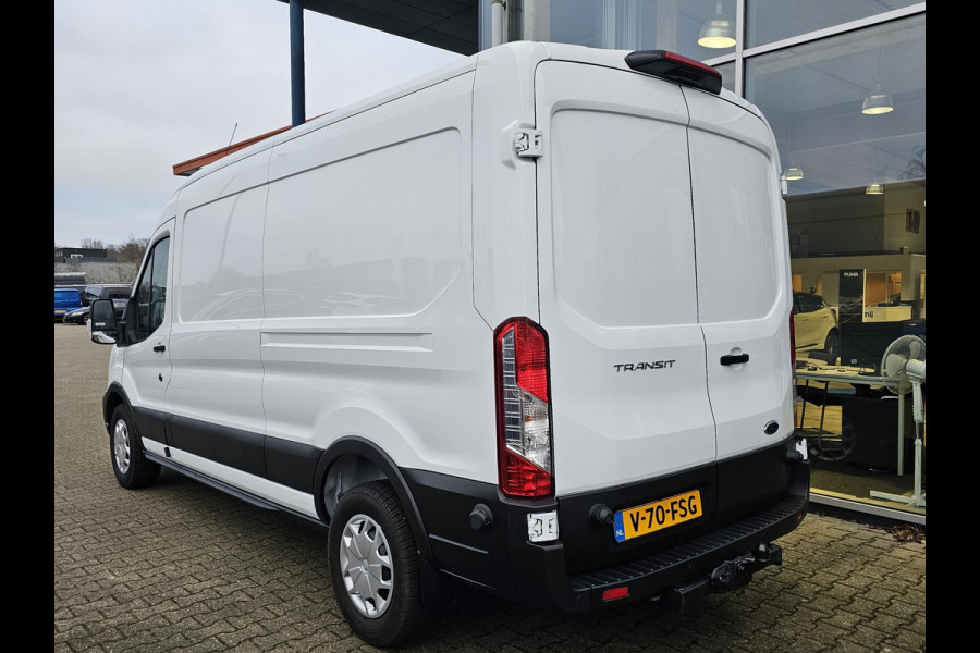 Ford Transit 350 2.0 TDCI L3H2 Trend 130pk | Safety Comfort-pakket | Navigatie Pack | Trekhaak |