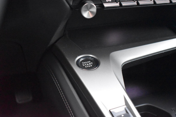 Peugeot 308 1.2 PureTech 130PK Allure Pack | Navi | Camera | LED | Stoelverw. | Incl. garantie