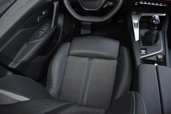 Peugeot 308 1.2 PureTech 130PK Allure Pack | Navi | Camera | LED | Stoelverw. | Incl. garantie