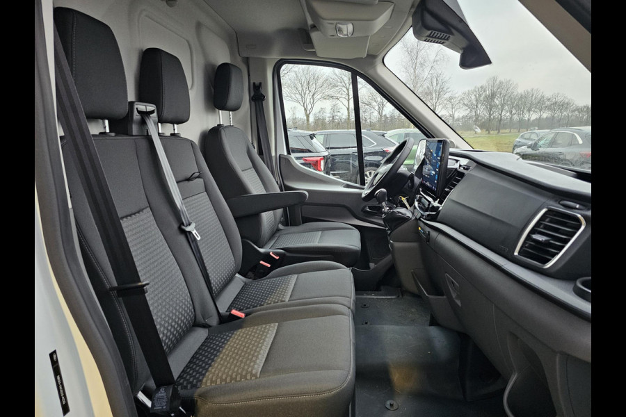 Ford Transit 350 2.0 TDCI L3H2 Trend 130pk | Safety Comfort-pakket | Navigatie Pack | Trekhaak |