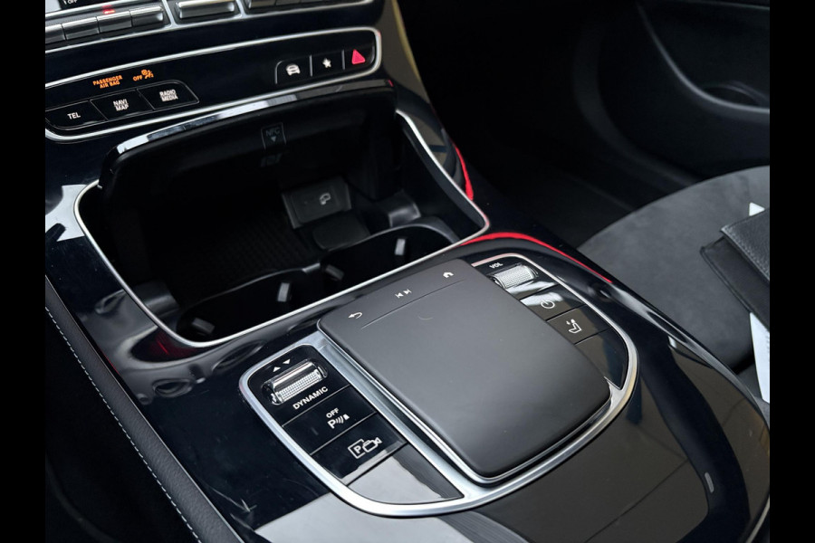 Mercedes-Benz E-Klasse Estate 300 e AMG Line PHEV | Elek. Wegklapbare Trekhaak | Open dak | Multibeam | Stoelverwarming | Achteruitrijcamera | Adaptive Cruise Control