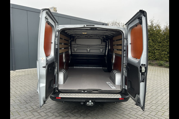 Renault Trafic 2.0 dCi / L2H1 / 24.451 KM !! / 1e EIG. / TREKHAAK / AIRCO / CRUISE / BLUETOOTH / 3-ZITS