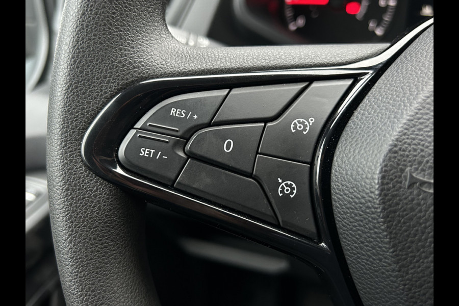 Renault Trafic 2.0 dCi / L2H1 / 24.451 KM !! / 1e EIG. / TREKHAAK / AIRCO / CRUISE / BLUETOOTH / 3-ZITS