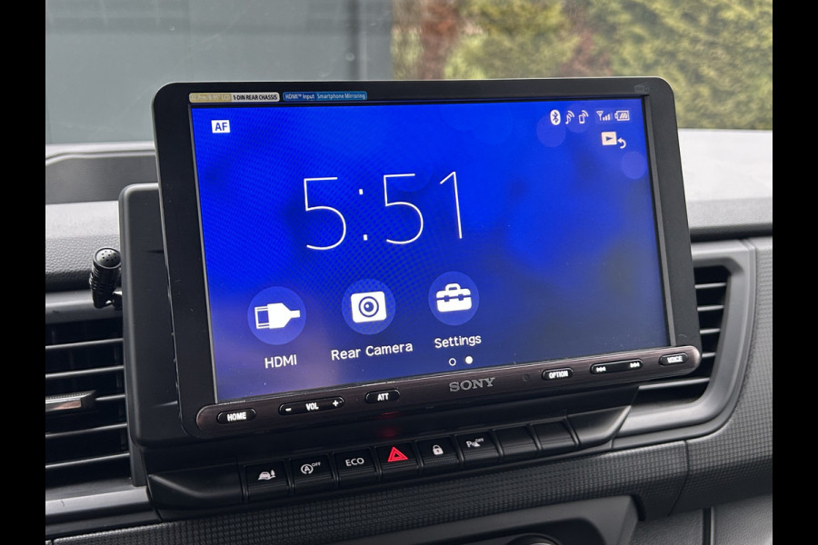 Renault Trafic 2.0 dCi / L2H1 / 24.451 KM !! / 1e EIG. / TREKHAAK / AIRCO / CRUISE / BLUETOOTH / 3-ZITS