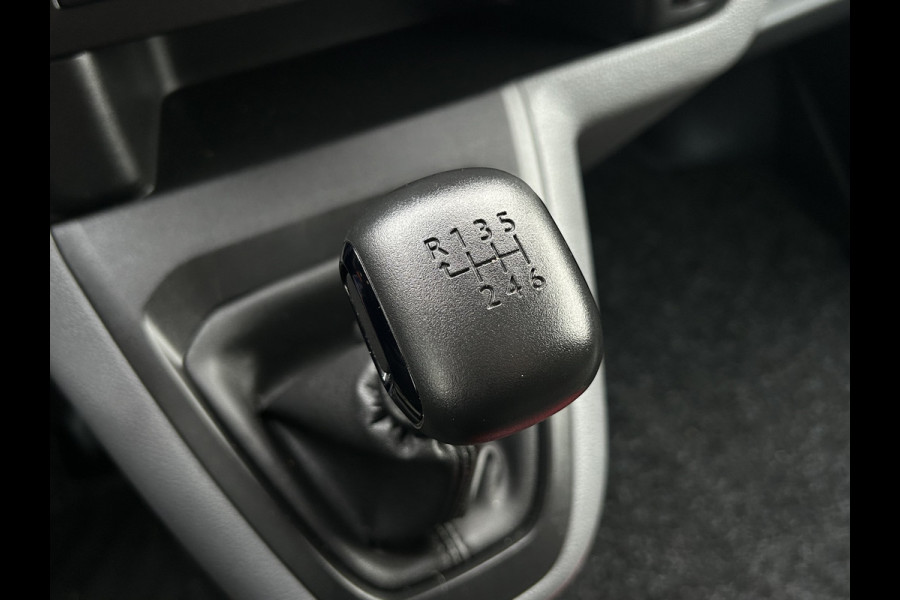 Peugeot Expert 2.0 BlueHDI 123 PK / L2H1 / 53.588 KM !! / AIRCO / CRUISE / ACHTERKLEP / 2x SCHUIFDEUR / BLUETOOTH / 3-ZITS