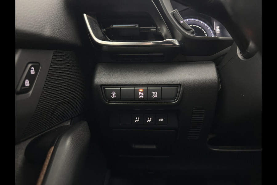 Mazda MX-30 e-SkyActiv 145 First Edition 36 kWh {SOH-92%} (INCL-BTW) Aut.*LEATHER-MICROFIBRE | FULL-LED | NAVI-FULLMAP | KEYLESS | BLIND-SPOT |  ADAPTIVE-CRUISE | HEAD-UP | CAMERA | DIGI-COCKPIT | MEMORY-PACK | SHIFT-PADDLES | 18"ALU*