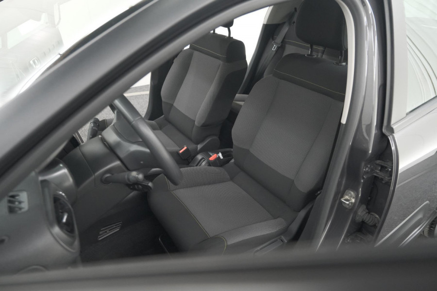 Citroën C3 PureTech 82 Business | Parkeersensoren | Apple Carplay | Climate Control