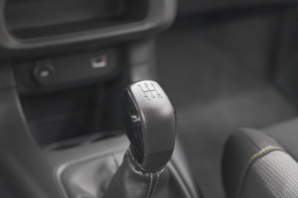 Citroën C3 PureTech 82 Business | Parkeersensoren | Apple Carplay | Climate Control