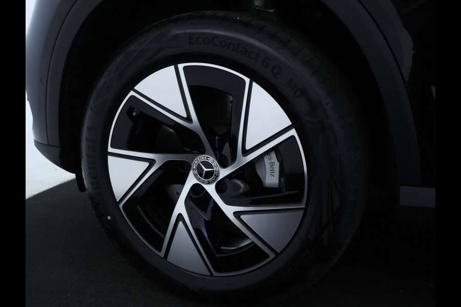 Mercedes-Benz GLC 300 e 4MATIC Plug-In Hybride Trekhaak | Sfeerverlichting | 19 Inch Velgen | Stuur en Stoelverwarming | Memory Voorstoelen. Inclusief 24 maanden MB Certified garantie voor Europa.
