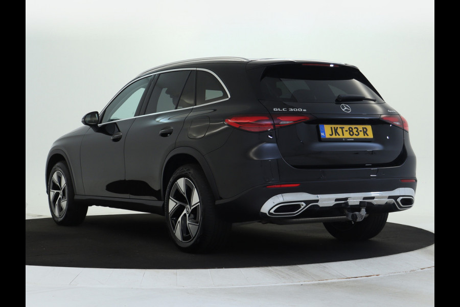 Mercedes-Benz GLC 300 e 4MATIC Plug-In Hybride Trekhaak | Sfeerverlichting | 19 Inch Velgen | Stuur en Stoelverwarming | Memory Voorstoelen. Inclusief 24 maanden MB Certified garantie voor Europa.