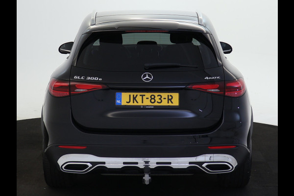 Mercedes-Benz GLC 300 e 4MATIC Plug-In Hybride Trekhaak | Sfeerverlichting | 19 Inch Velgen | Stuur en Stoelverwarming | Memory Voorstoelen. Inclusief 24 maanden MB Certified garantie voor Europa.