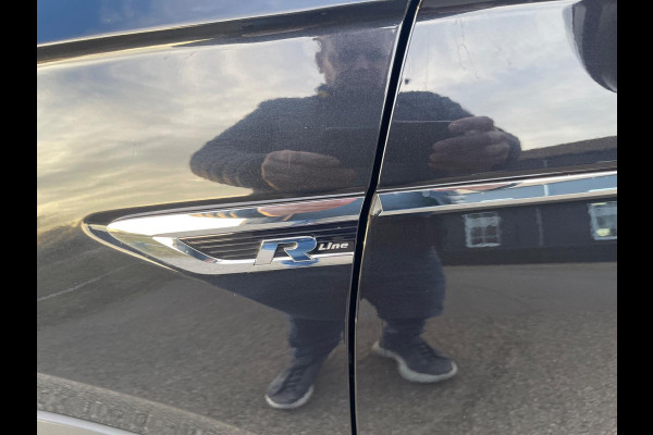 Volkswagen Tiguan 2.0 TSI 4Motion R-Line PANORAMADAK VIRTUAL LED-XENON LEER MEMORY STOELEN ELECTR -TREKHAAK