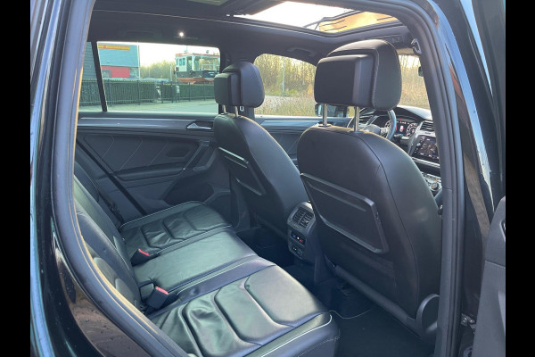 Volkswagen Tiguan 2.0 TSI 4Motion R-Line PANORAMADAK VIRTUAL LED-XENON LEER MEMORY STOELEN ELECTR -TREKHAAK