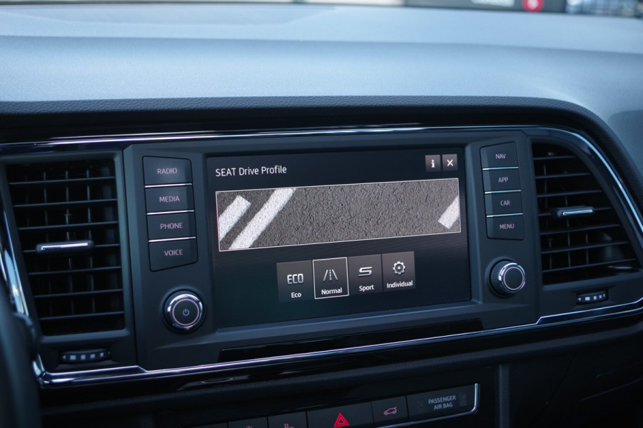 Seat Ateca 1.5 TSI 150 PK Automaat Xcellence Business Intense, Panoramadk, LED, 360 Camera,