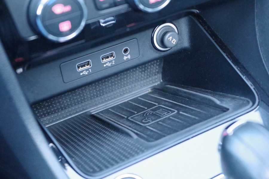 Seat Ateca 1.5 TSI 150 PK Automaat Xcellence Business Intense, Panoramadk, LED, 360 Camera,