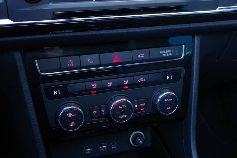 Seat Ateca 1.5 TSI 150 PK Automaat Xcellence Business Intense, Panoramadk, LED, 360 Camera,