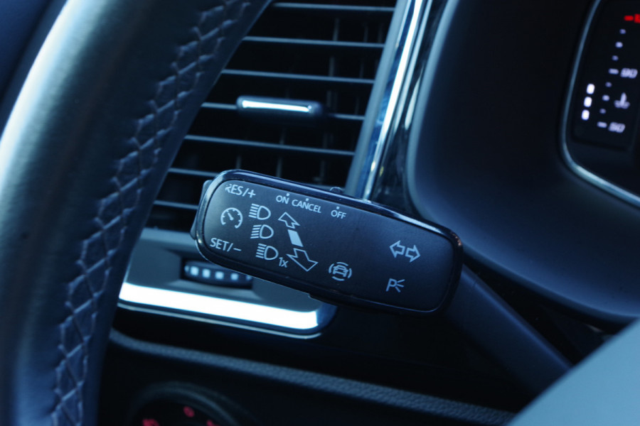 Seat Ateca 1.5 TSI 150 PK Automaat Xcellence Business Intense, Panoramadk, LED, 360 Camera,