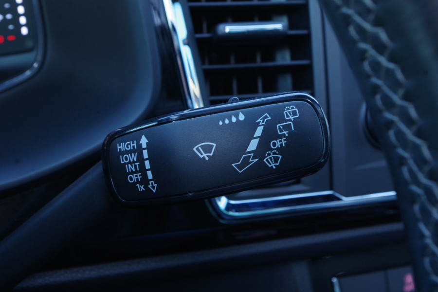 Seat Ateca 1.5 TSI 150 PK Automaat Xcellence Business Intense, Panoramadk, LED, 360 Camera,