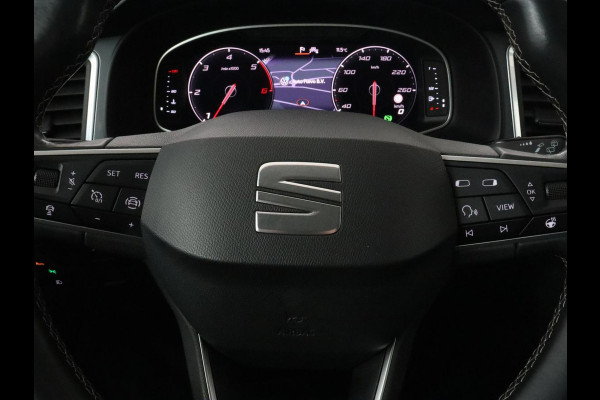 Seat Ateca 2.0 TDI FR Intens | Leder/Alcantara | Stoelverwarming | 360 Camera | Trekhaak | BeatsAudio | Adaptive cruise | Virtual Cockpit | Carplay | Navigatie | Full LED