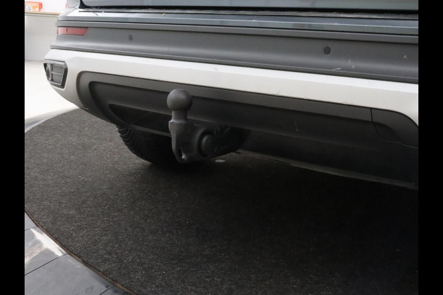 Seat Ateca 2.0 TDI FR Intens | Leder/Alcantara | Stoelverwarming | 360 Camera | Trekhaak | BeatsAudio | Adaptive cruise | Virtual Cockpit | Carplay | Navigatie | Full LED