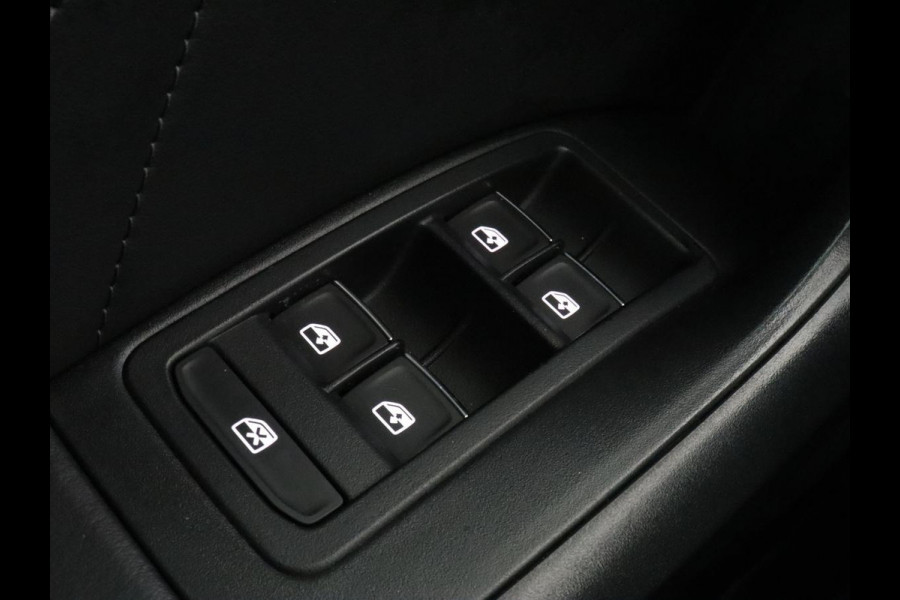 Seat Ateca 2.0 TDI FR Intens | Leder/Alcantara | Stoelverwarming | 360 Camera | Trekhaak | BeatsAudio | Adaptive cruise | Virtual Cockpit | Carplay | Navigatie | Full LED