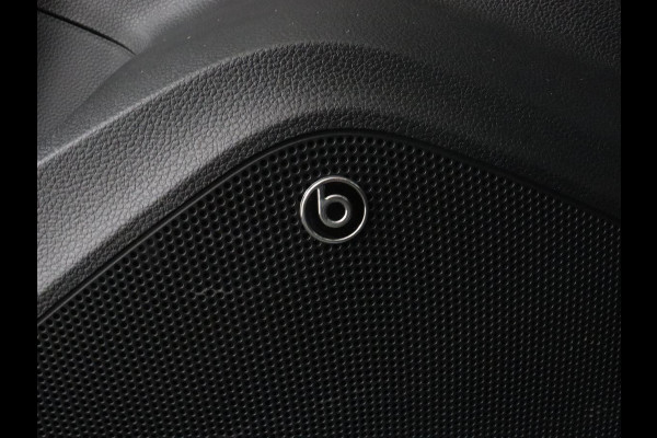 Seat Ateca 2.0 TDI FR Intens | Leder/Alcantara | Stoelverwarming | 360 Camera | Trekhaak | BeatsAudio | Adaptive cruise | Virtual Cockpit | Carplay | Navigatie | Full LED