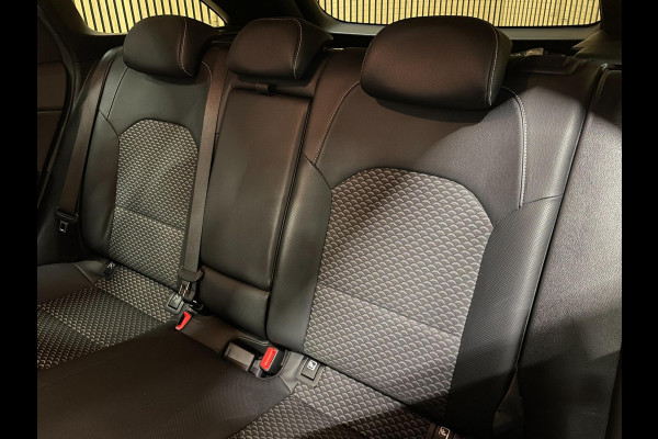 Kia Ceed Sportswagon 1.5 T-GDi DynamicPlusLine|160PK|AFN.TREKH|DIGITAL COCKPIT|KEYLESS|LEDER|CARPLAY|CAMERA|CRUISE,CLIMATE|NL-AUT|