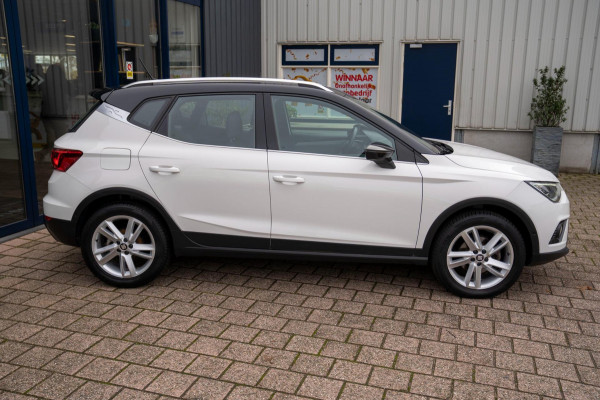 Seat Arona 1.0 TSI FR Business Intense Plus|Prijs incl. 12 mnd garantie|PDC Carplay Camera DAB Stoelverwarming Navigatie Bluetooth