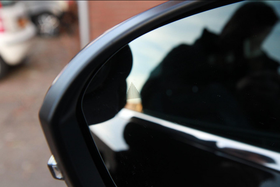 Nissan QASHQAI 1.3 MHEV Xtronic Business Premium AUTOMAAT / Panorama dak / Camera