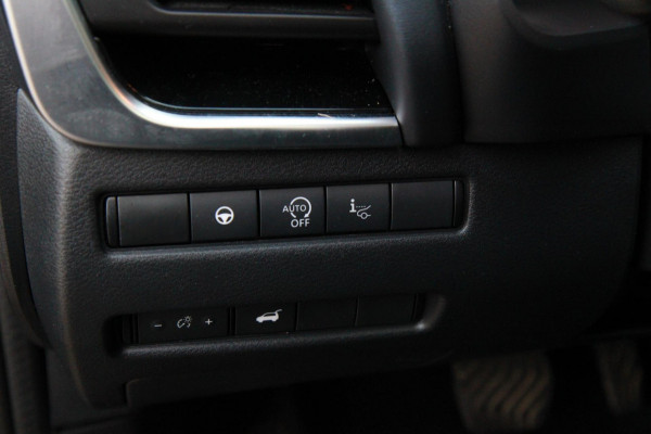 Nissan QASHQAI 1.3 MHEV Xtronic Business Premium AUTOMAAT / Panorama dak / Camera