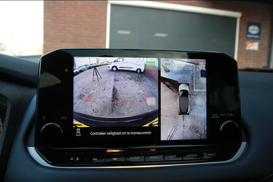 Nissan QASHQAI 1.3 MHEV Xtronic Business Premium AUTOMAAT / Panorama dak / Camera