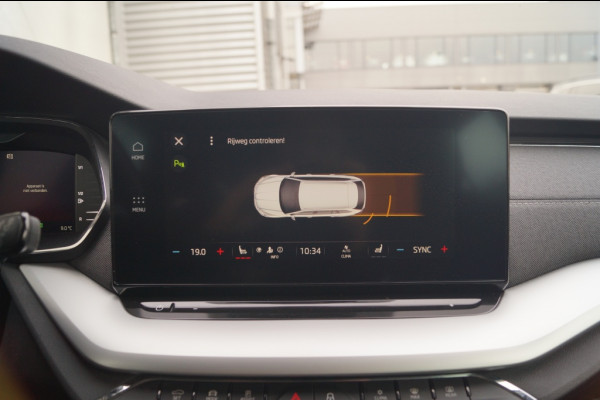 Škoda Octavia Combi 1.0 TSI 110pk Business Edition Plus -NAVI-DIGI-ECC-