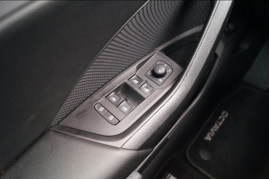 Škoda Octavia Combi 1.0 TSI 110pk Business Edition Plus -NAVI-DIGI-ECC-