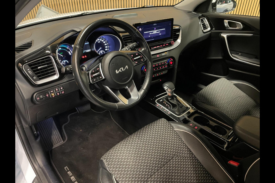 Kia Ceed Sportswagon 1.6 GDI PHEV DynamicPlusLine|TREKH|LEDER|MEMORY|ACC|ELEK. INTER|STOEL-,STUURVERW|CARPLAY|CAMERA|CRUISE|1 EIG|