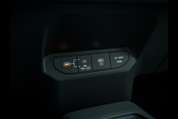 Kia EV3 Air 58.3 kWh | Uit voorraad leverbaar | Navi | 17" | Adapt. Cruise | Clima | PDC | Dakrails |