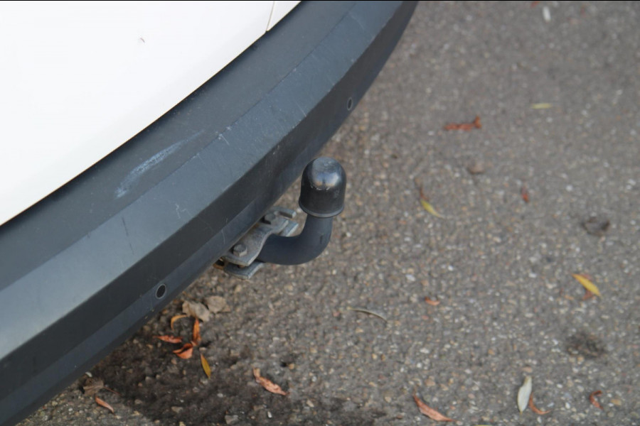 Volkswagen Caddy 2.0 TDI L2H1 Maxi Comfortline / Trekhaak / Cruise / Navi app connect