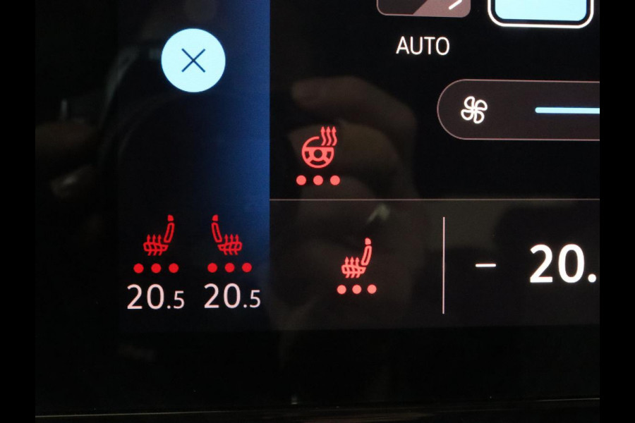 Volkswagen ID.3 First Plus 58 kWh | Stoelverwarming | Adaptive cruise | Matrix LED | Camera | Carplay | Sfeerverlichting | Navigatie | Keyless | Stuurverwarming