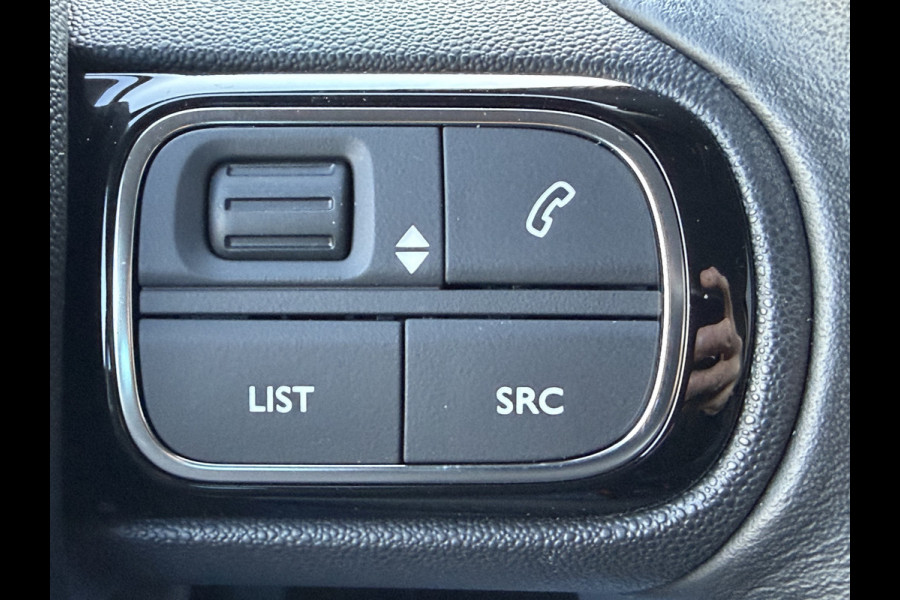 Citroën C3 Aircross 110pk Feel (Leder - Automatische Airco - Navigatie - LED - Apple Carplay - Lichtmetalen velgen incl 4S)