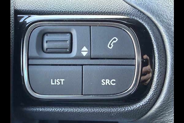 Citroën C3 Aircross 110pk Feel (Leder - Automatische Airco - Navigatie - LED - Apple Carplay - Lichtmetalen velgen incl 4S)