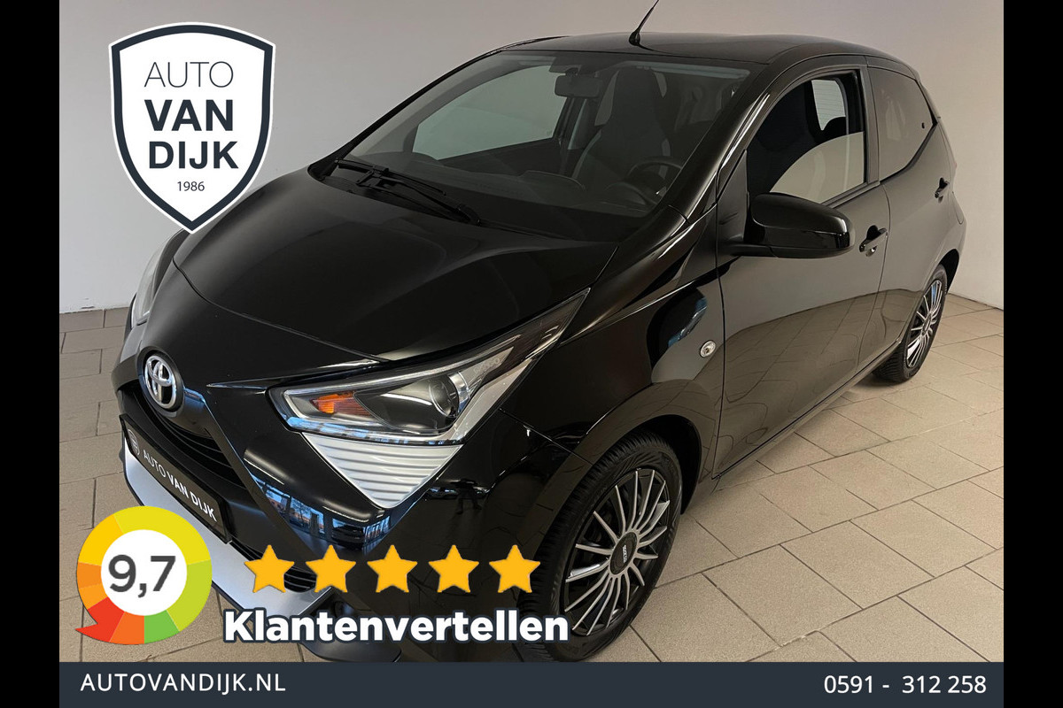 Toyota Aygo 1.0 VVT-i x-play AIRCO NAVI VIA APP CAMERA SCHERM ELEK RAMEN CENT VERG VELGEN PRIVACYGLAS ZEER NETTE AUTO