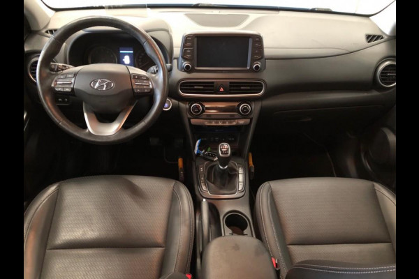 Hyundai Kona 1.0T Premium - Navi - Climate - Leder - Camera - Org.NL - lage km stand