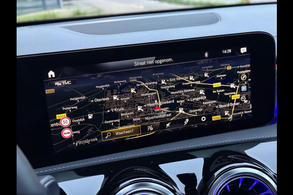 Mercedes-Benz A-Klasse 250 e AMG Line | Pano | Sfeer | Cruise