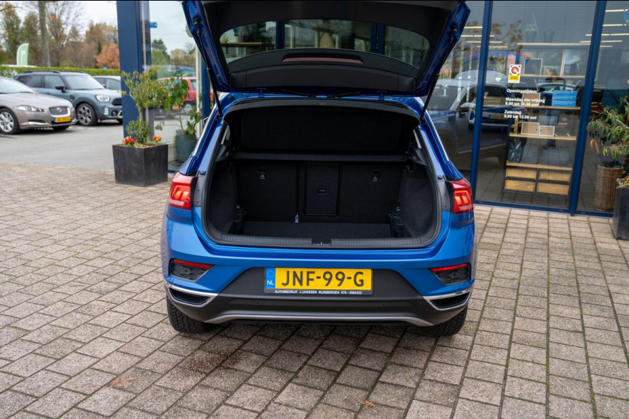 Volkswagen T-Roc 1.0 TSI Style |Prijs rijklaar incl 12 mnd garantie|Navi Winterpakket Clima Lane-front assist